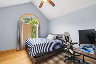19 Forestview Dr, Fairhaven, MA 02719 - Photo 13