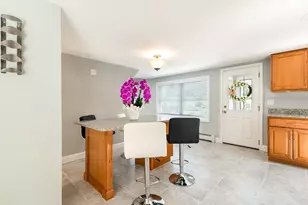 510 W Lowell Ave, Haverhill, MA 01832 - Photo 7