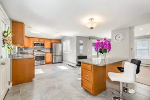 510 W Lowell Ave, Haverhill, MA 01832 - Photo 11