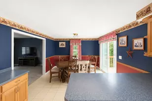 98 H Foote Rd, Charlton, MA 01507 - Photo 7