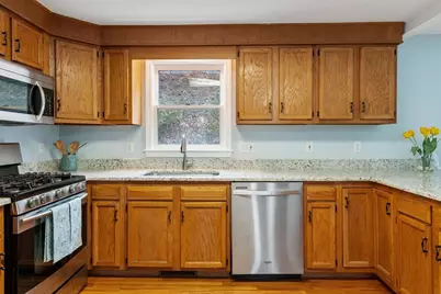 29 Lamplighter Lane, Chelmsford, MA 01863 - Photo 9