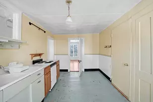 98 Conway St, Greenfield, MA 01301 - Photo 23