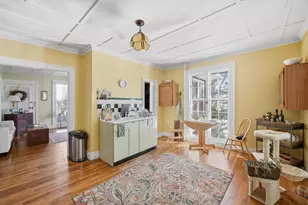98 Conway St, Greenfield, MA 01301 - Photo 11
