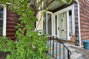 98 Conway St, Greenfield, MA 01301 - Photo 3