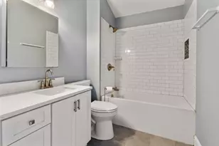 17 Sackville St, Boston, MA 02129 - Photo 13