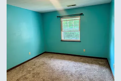 1940 Phillips Rd #25, New Bedford, MA 02745 - Photo 11