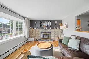103 Laroche St, Ludlow, MA 01056 - Photo 9