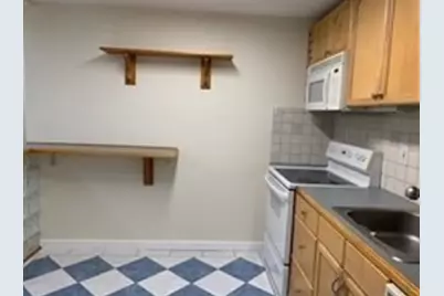 924 Main St #36, Woburn, MA 01801 - Photo 3