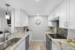 11 Riverview Ave, Mashpee, MA 02649 - Photo 13