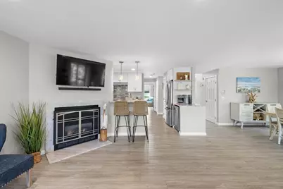 11 Riverview Ave #A, Mashpee, MA 02649 - Photo 9