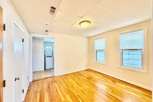 724 Cambridge St, Cambridge, MA 02141 - Photo 3