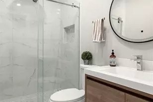 140 Pearl St, Somerville, MA 02145 - Photo 17