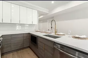 140 Pearl St, Somerville, MA 02145 - Photo 7
