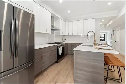 140 Pearl St #A, Somerville, MA 02145 - Photo 5