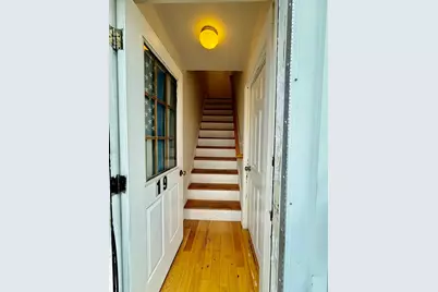19 Common St #2, Weymouth, MA 02188 - Photo 7