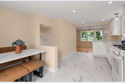 331 Burncoat Street, Worcester, MA 01606 - Photo 9