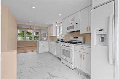 331 Burncoat Street, Worcester, MA 01606 - Photo 9