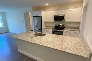 39 Saunders St, North Andover, MA 01845 - Photo 3