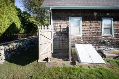 8 Juniper Rd, Westport, MA 02790 - Photo 11