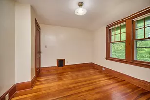 9 McClure St, Amherst, MA 01002 - Photo 19