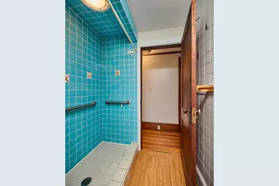 9 McClure St, Amherst, MA 01002 - Photo 23