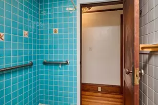 9 McClure St, Amherst, MA 01002 - Photo 23
