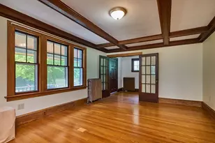 9 McClure St, Amherst, MA 01002 - Photo 7