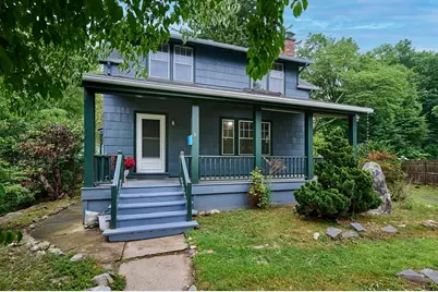 9 McClure St, Amherst, MA 01002 - Photo 3