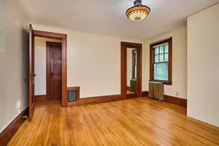 9 McClure St, Amherst, MA 01002 - Photo 17