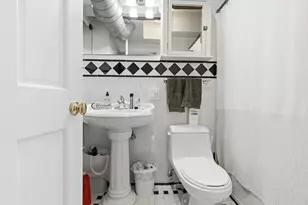 53 Hancock St, Boston, MA 02114 - Photo 11