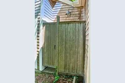 51 Davis St, Tisbury, MA 02568 - Photo 23