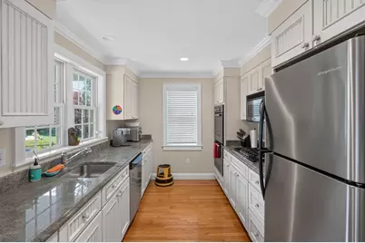 51 Davis St, Tisbury, MA 02568 - Photo 9