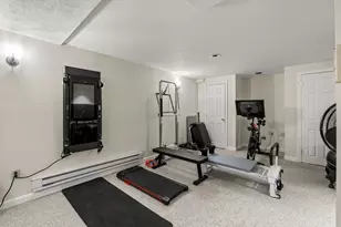 6 Lexington Cir, Holden, MA 01520 - Photo 35
