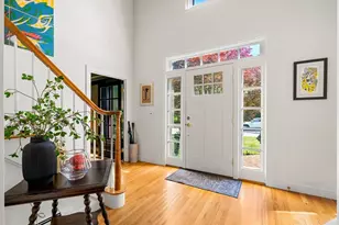 6 Lexington Cir, Holden, MA 01520 - Photo 3