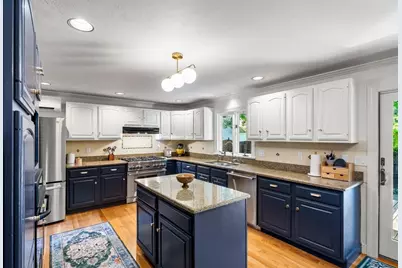 6 Lexington Cir, Holden, MA 01520 - Photo 15