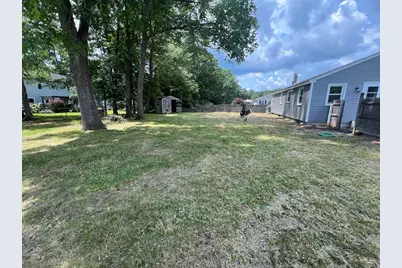 11 Vine Street, Oxford, MA 01540 - Photo 13