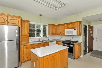 31 Trinity Terrace, Springfield, MA 01108 - Photo 11