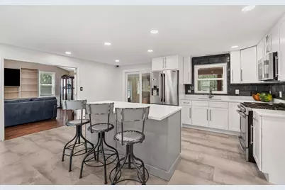 26 Parsonage Hill Rd, Haverhill, MA 01832 - Photo 5