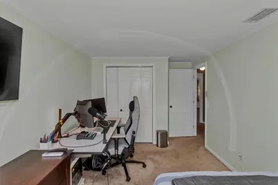 148 Clover Hill Dr, Agawam, MA 01030 - Photo 37