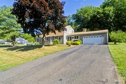 148 Clover Hill Dr, Agawam, MA 01030 - Photo 3