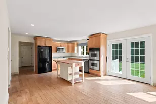 40 Elmwood St, Salisbury, MA 01952 - Photo 11