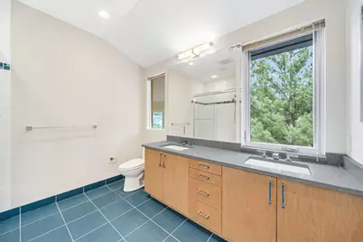 28 Kesseler Way, Newton, MA 02467 - Photo 27