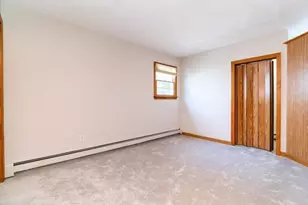 10 Ellis St, Medway, MA 02053 - Photo 33