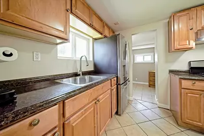 14 Putnam Rd, Revere, MA 02151 - Photo 13