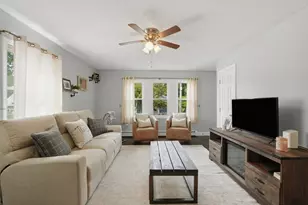 134 Hathaway Commons Rd, Fall River, MA 02720 - Photo 21
