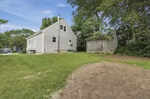 134 Hathaway Commons Rd, Fall River, MA 02720 - Photo 39
