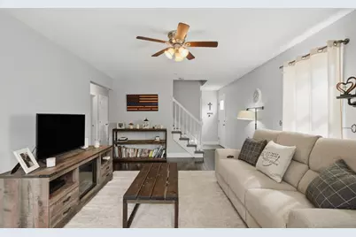 134 Hathaway Commons Rd, Fall River, MA 02720 - Photo 19