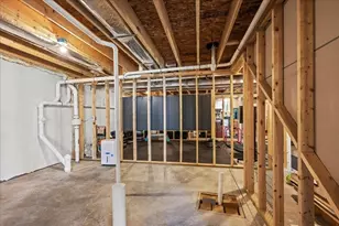 12 Logan's Run, Millbury, MA 01527 - Photo 35