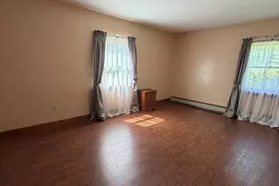 115 Scott Rd, Fitchburg, MA 01420 - Photo 17
