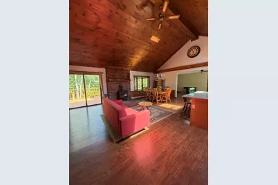 115 Scott Rd, Fitchburg, MA 01420 - Photo 5